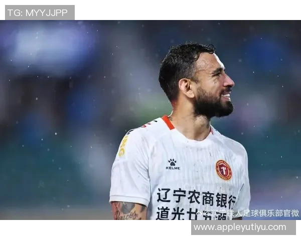 外援瓦吉奇抵达曼谷费利佩安以恩姆本扎齐聚球队备战新赛季