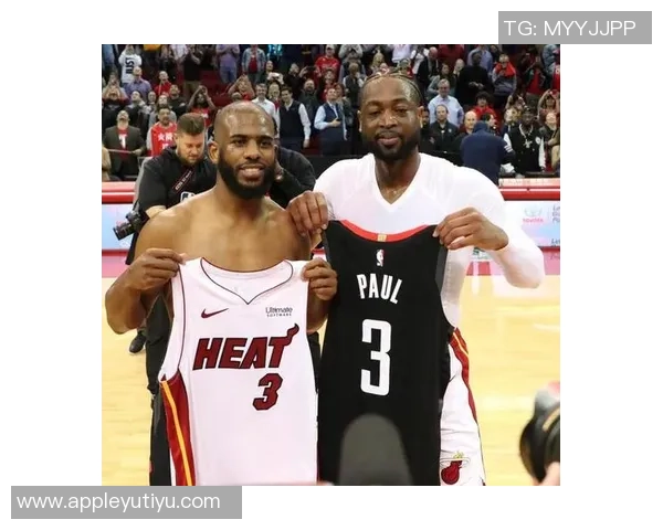 韦德回忆保罗被裁时在生日会感慨对兄弟的担忧与支持不曾改变